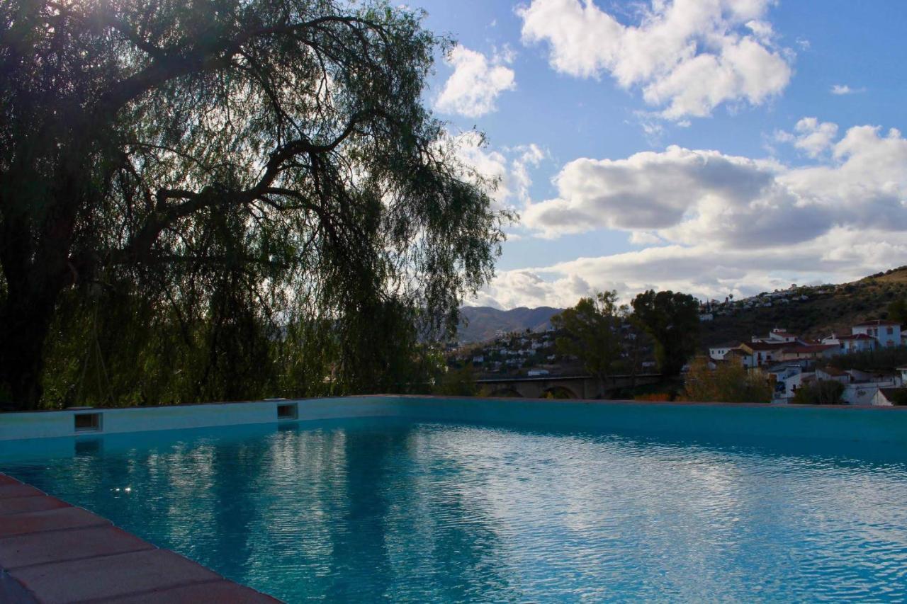 Cortijo El Puente Casa de hóspedes Viñuela Exterior foto