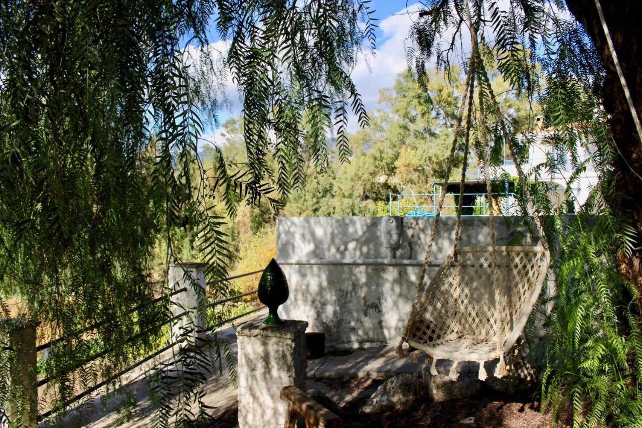 Cortijo El Puente Casa de hóspedes Viñuela Exterior foto